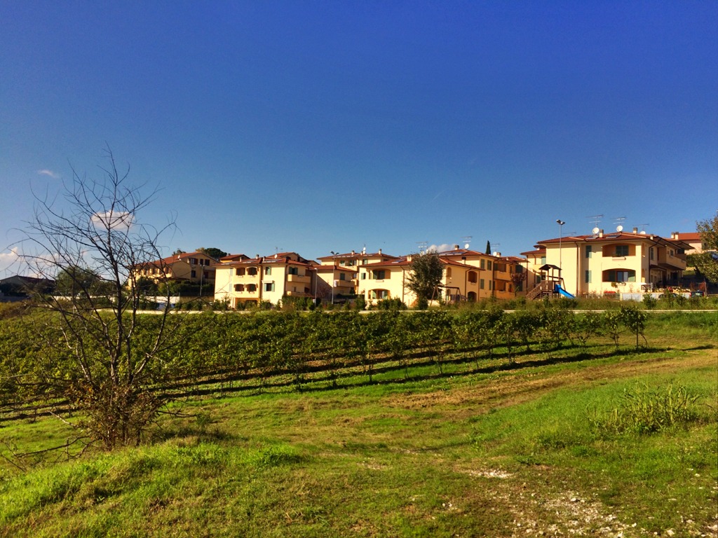 Toscana: Frazionamenti “leggeri”, rimodulazione oneri urbanizzazione