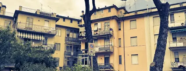facciate abitazioni periferia