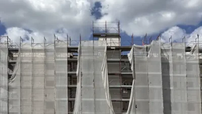 cantiere edilizio ponteggio