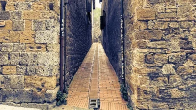 distacco tra edifici