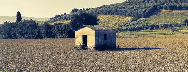 edificio in zona agricola paesaggistica